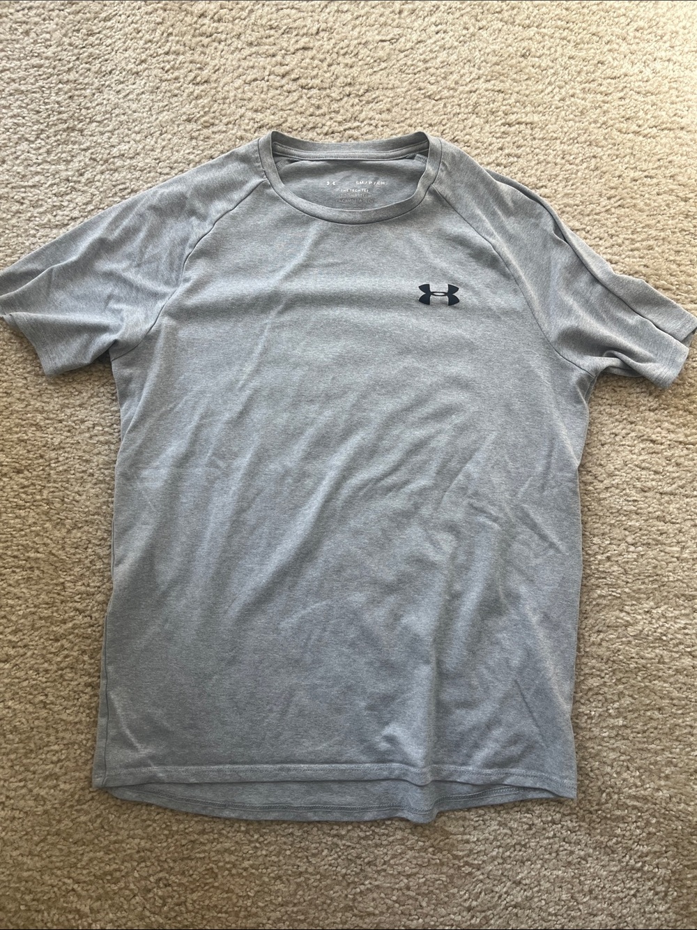 Under Armour the tech tee size small